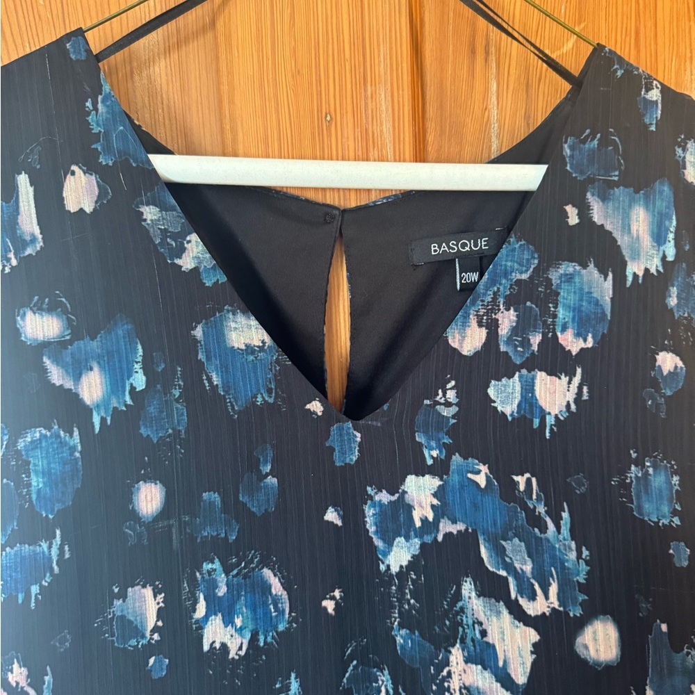 Basque Black and Blue Patterned Dress - Picture 2 of 4